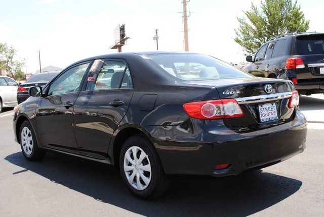 Toyota Corolla 2011 photo 5