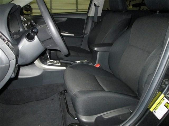 Toyota Corolla 2011 photo 11