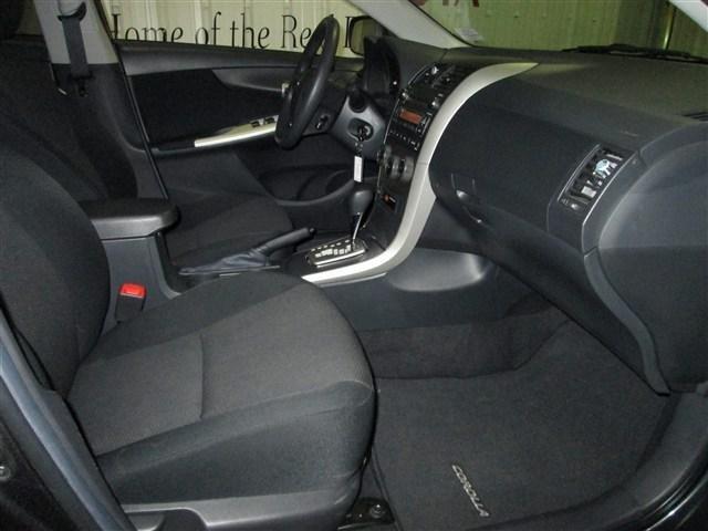 Toyota Corolla 2011 photo 15