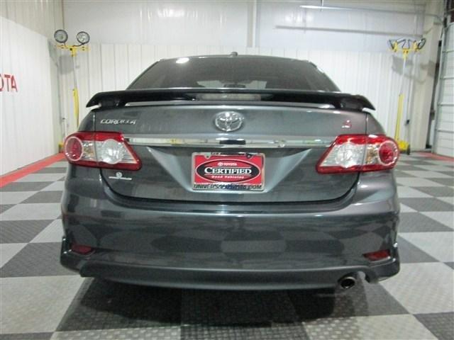 Toyota Corolla 2011 photo 2