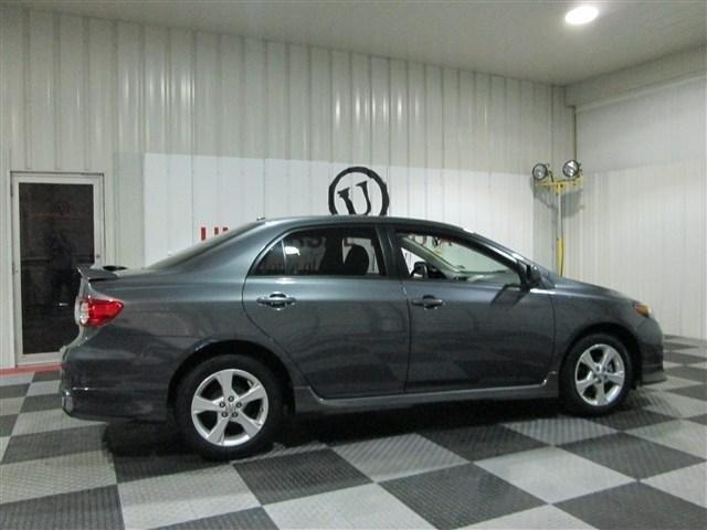 Toyota Corolla 2011 photo 3