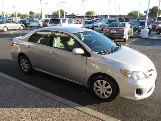 Toyota Corolla 2011 photo 4