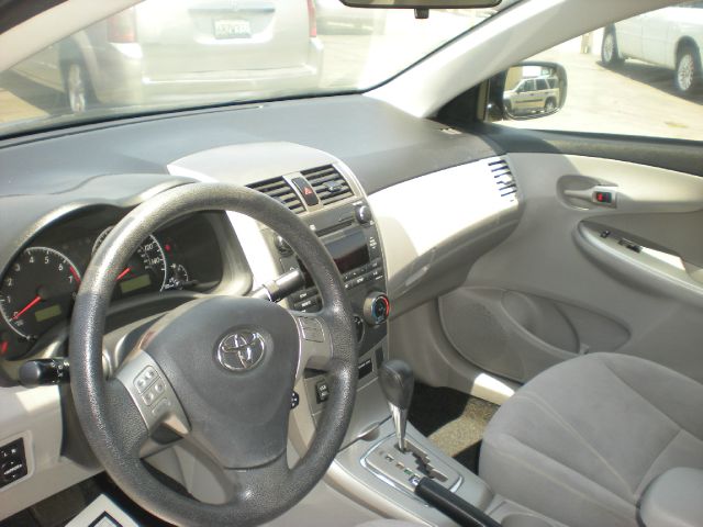 Toyota Corolla 2011 photo 3