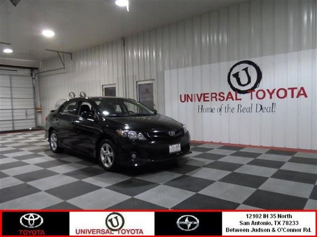 Toyota Corolla Supercab Flareside XL Unspecified