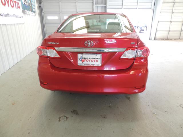 Toyota Corolla 2011 photo 4