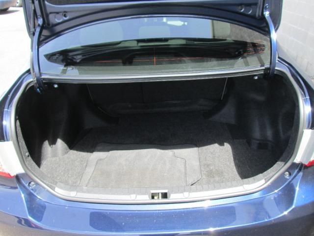 Toyota Corolla Supercab Flareside XL Sedan