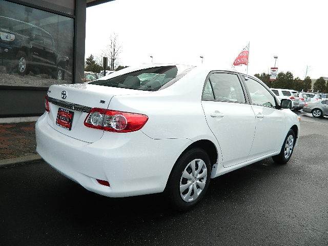 Toyota Corolla 2011 photo 1