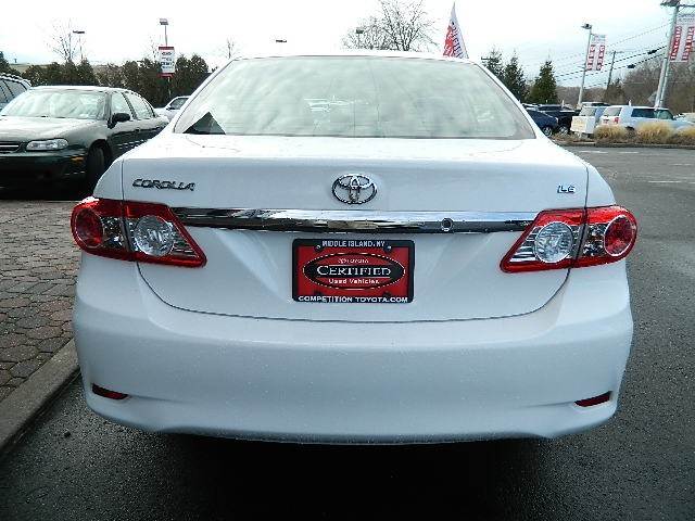 Toyota Corolla 2011 photo 2