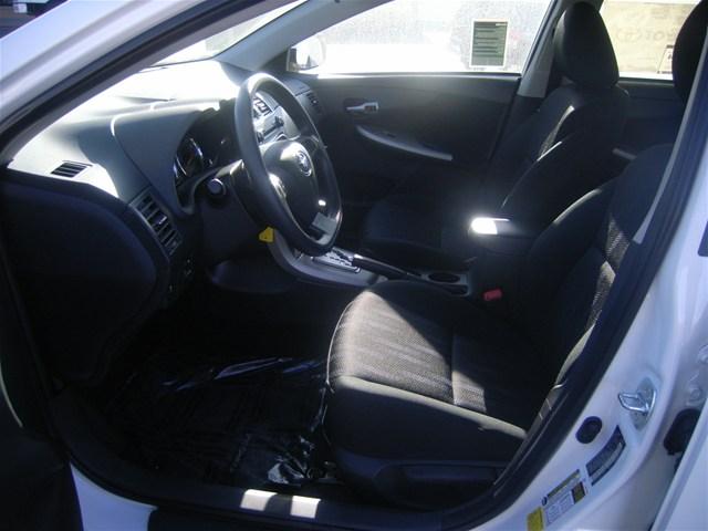 Toyota Corolla 2011 photo 2