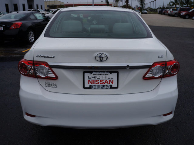 Toyota Corolla 2011 photo 5