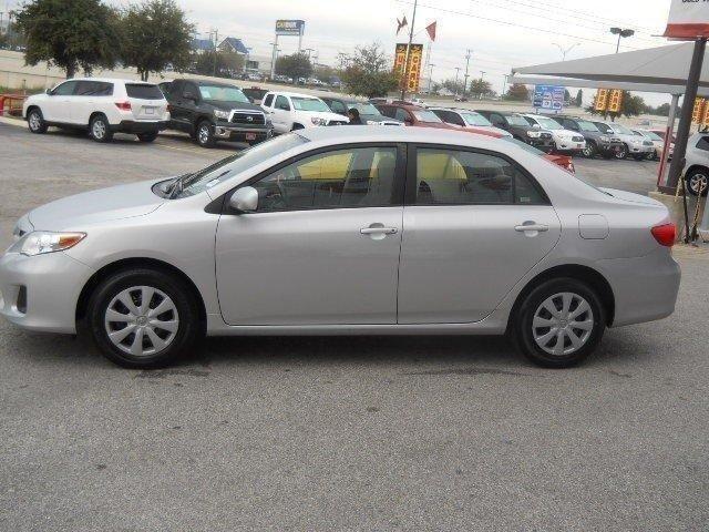 Toyota Corolla 2011 photo 3