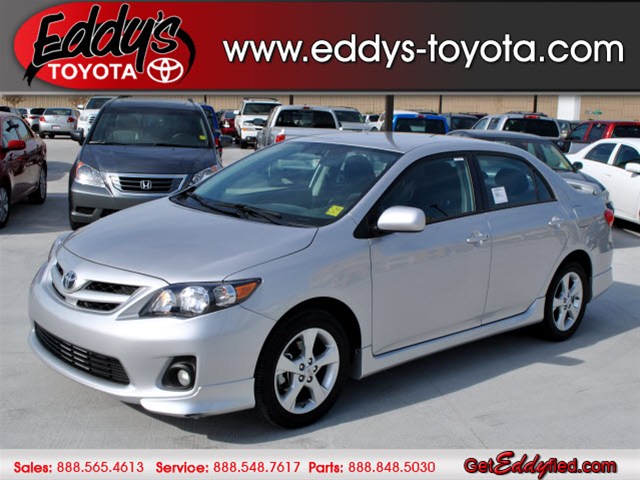 Toyota Corolla Supercab Flareside XL Unspecified