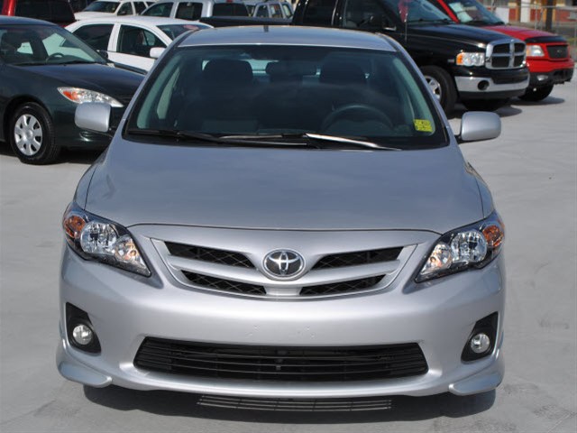 Toyota Corolla 2011 photo 3