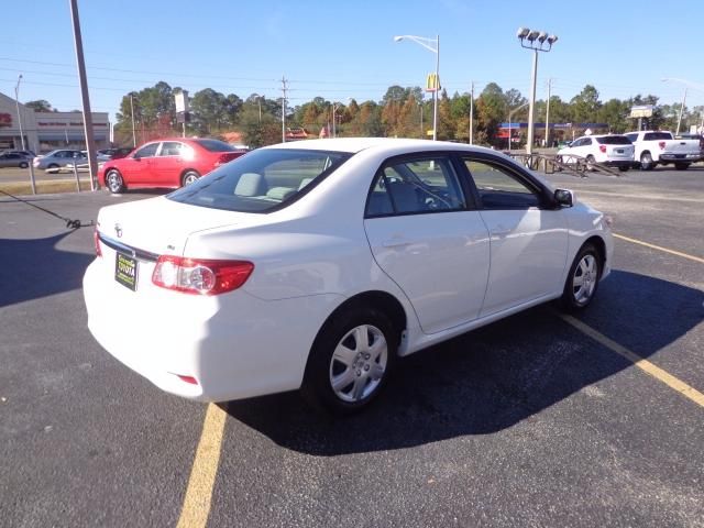 Toyota Corolla 2011 photo 4
