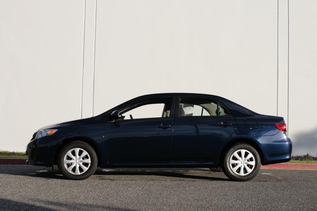Toyota Corolla 2011 photo 1