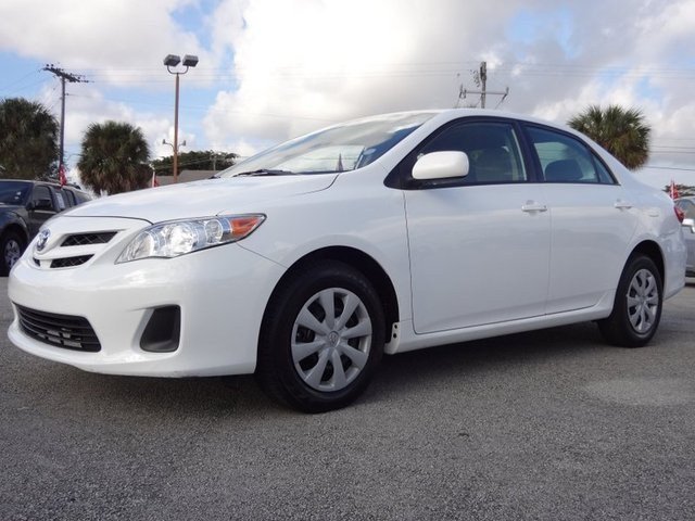 Toyota Corolla Supercab Flareside XL Unspecified