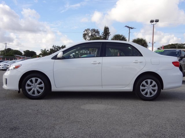 Toyota Corolla 2011 photo 1