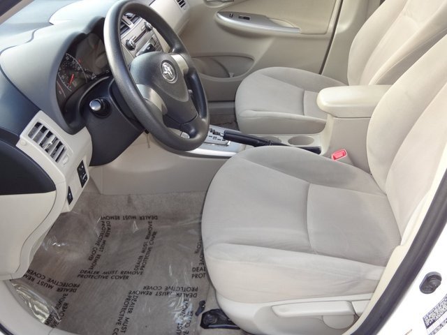 Toyota Corolla 2011 photo 2