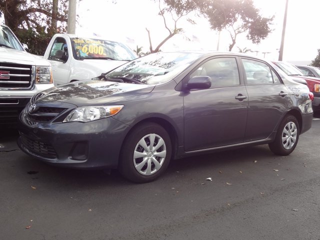 Toyota Corolla Supercab Flareside XL Unspecified