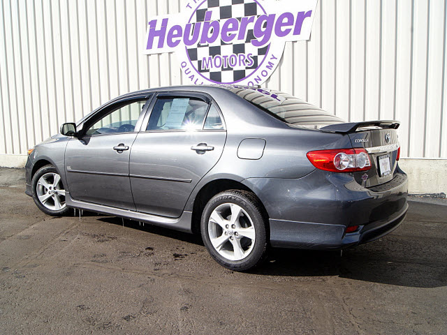 Toyota Corolla 2011 photo 2