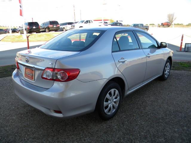 Toyota Corolla 2011 photo 5