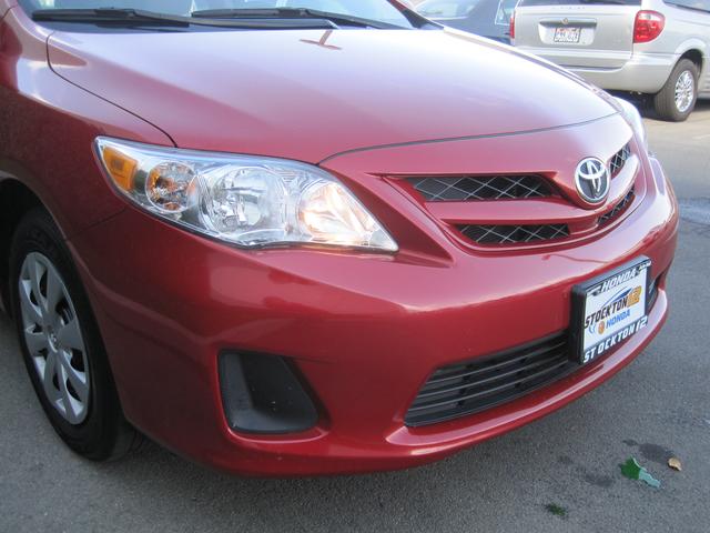 Toyota Corolla 2011 photo 2