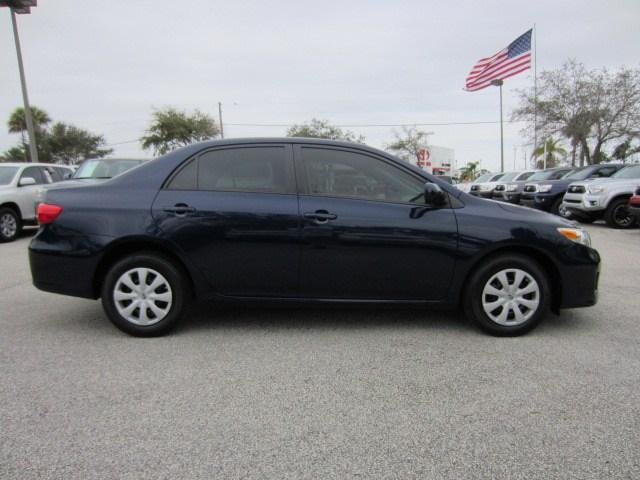 Toyota Corolla 2011 photo 4