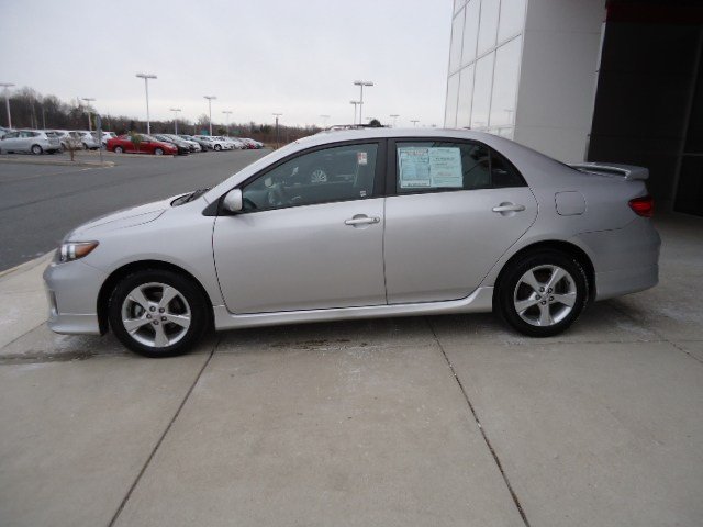 Toyota Corolla 2011 photo 2