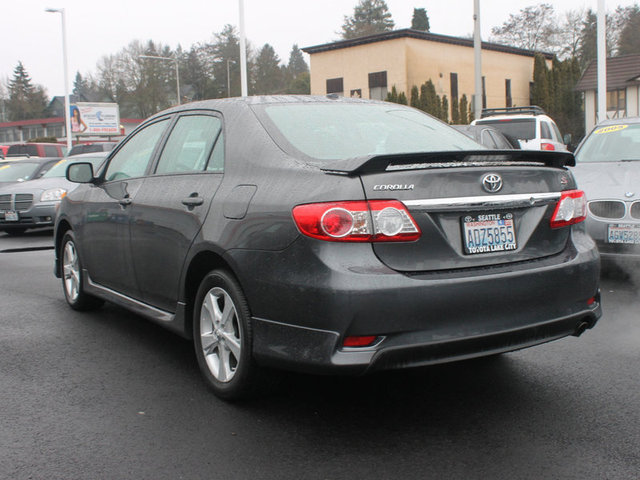 Toyota Corolla 2011 photo 4