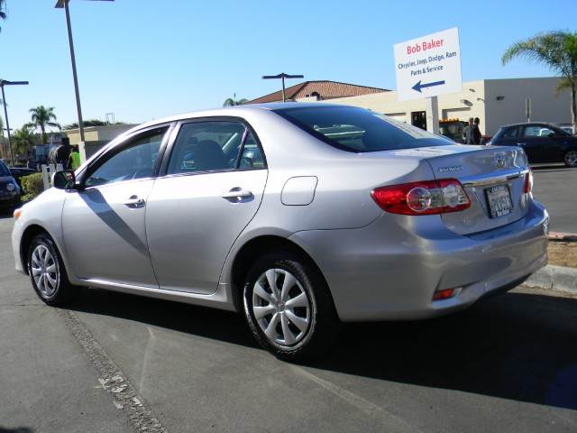 Toyota Corolla 2011 photo 3