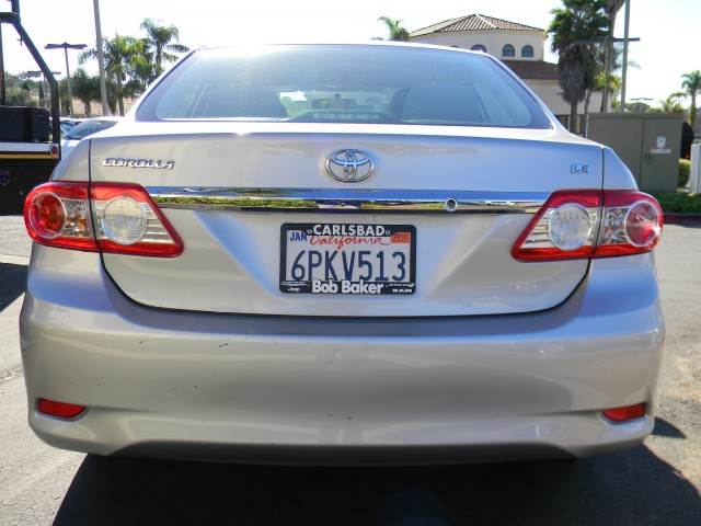Toyota Corolla 2011 photo 4