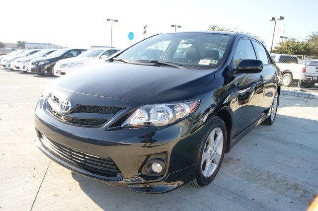 Toyota Corolla 2011 photo 1