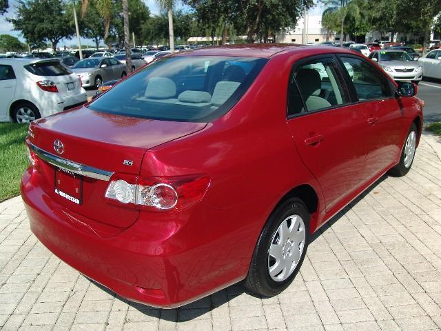 Toyota Corolla 2011 photo 3
