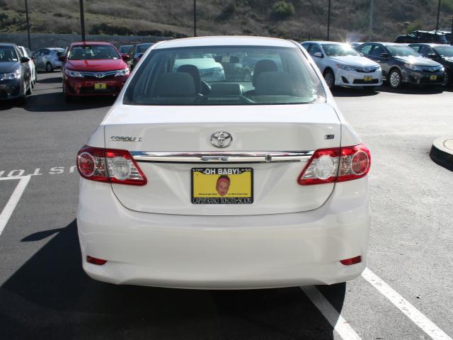 Toyota Corolla 2011 photo 4