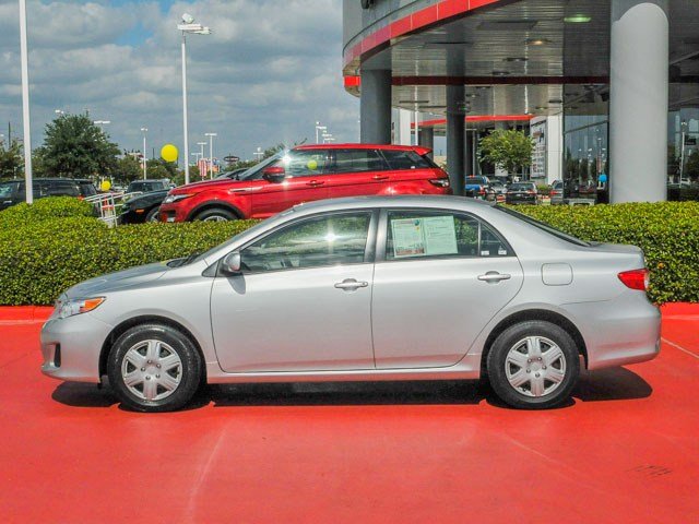 Toyota Corolla 2011 photo 4