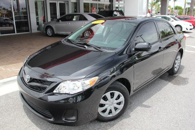 Toyota Corolla 2011 photo 2