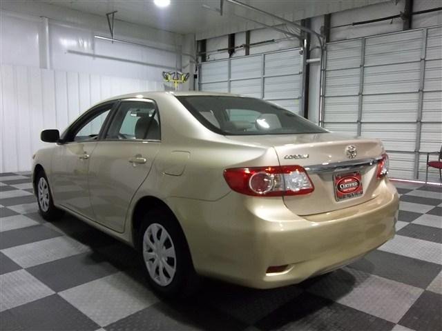 Toyota Corolla 2011 photo 4