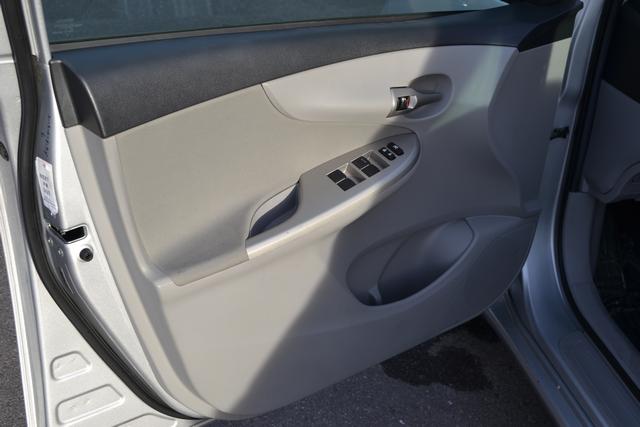 Toyota Corolla 2011 photo 3