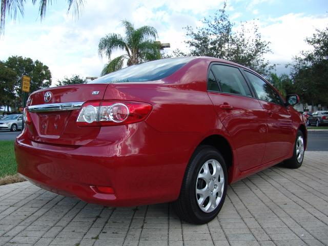 Toyota Corolla 2011 photo 3