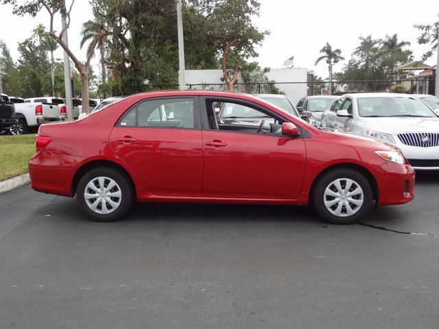 Toyota Corolla 2011 photo 1