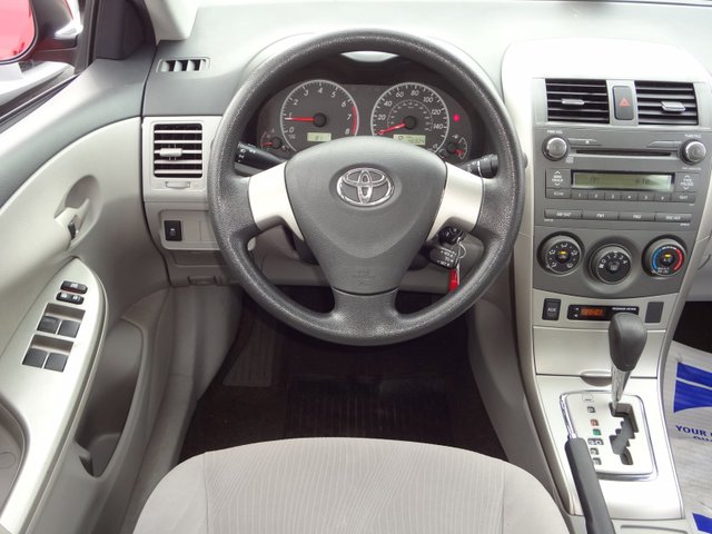 Toyota Corolla 2011 photo 5