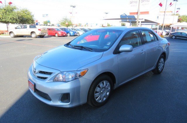 Toyota Corolla 2011 photo 2