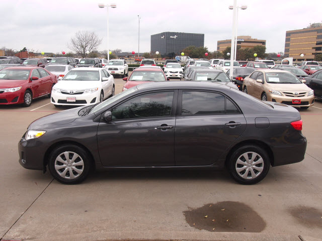 Toyota Corolla 2011 photo 3