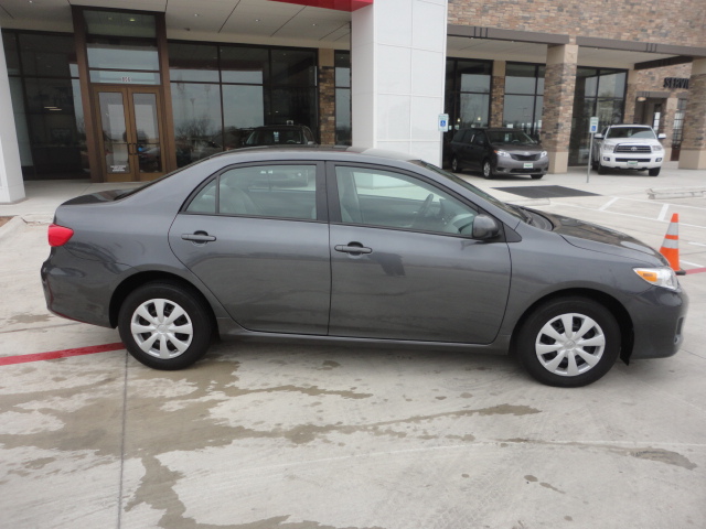 Toyota Corolla 2011 photo 1