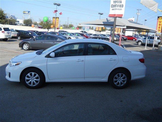 Toyota Corolla 2011 photo 3