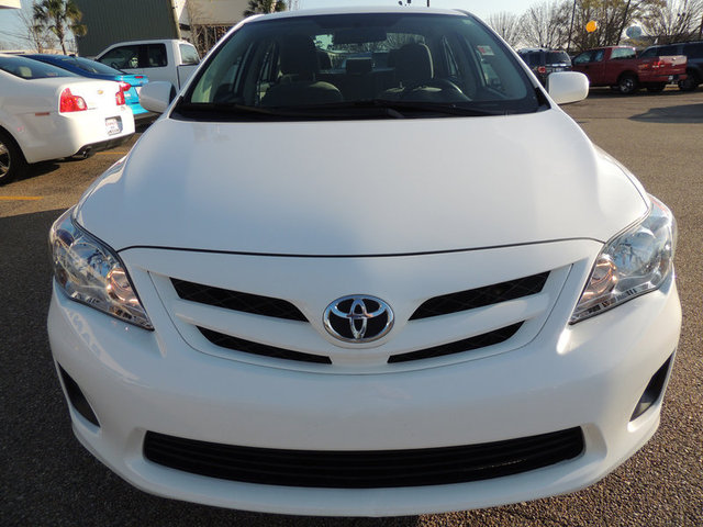 Toyota Corolla 2011 photo 1