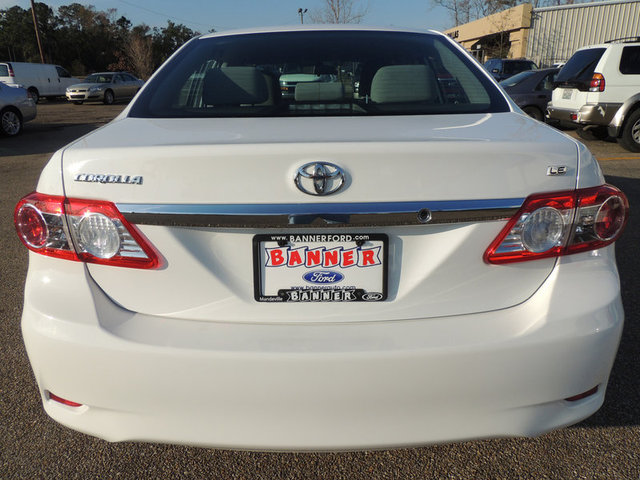 Toyota Corolla 2011 photo 5
