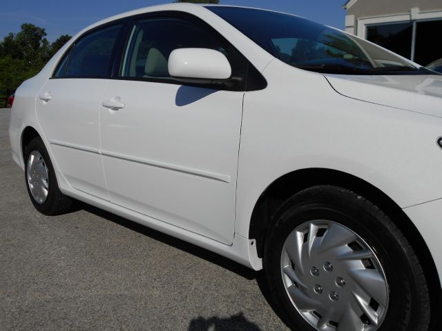 Toyota Corolla 2011 photo 1