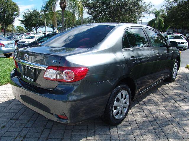 Toyota Corolla 2011 photo 3