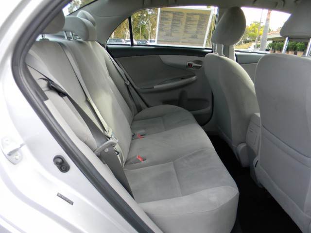 Toyota Corolla 2011 photo 3